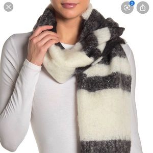 Kate spade black & white scarf